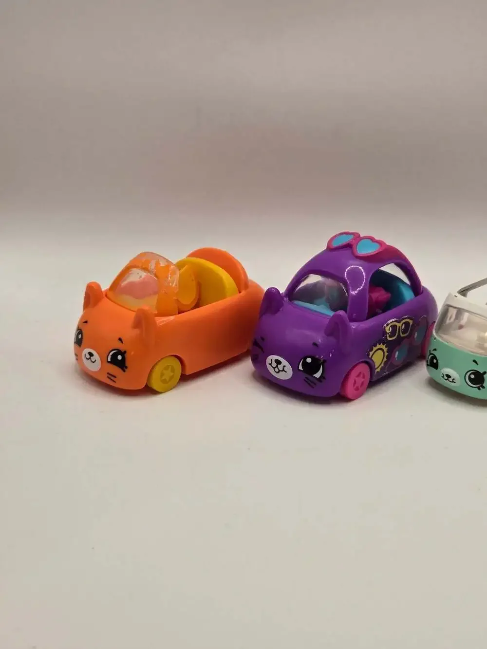 Lot of 5 Shopkins Cutie Cars Miniature Toy Vehicles
